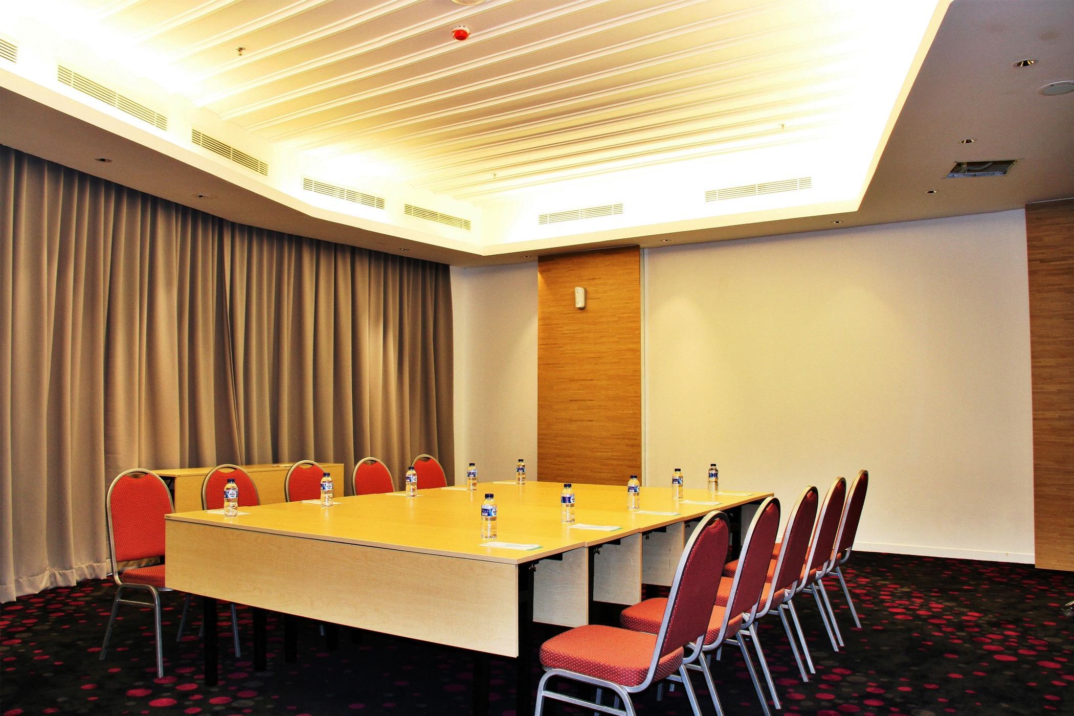 The 1O1 Jakarta Sedayu Darmawangsa Jacarta Exterior foto